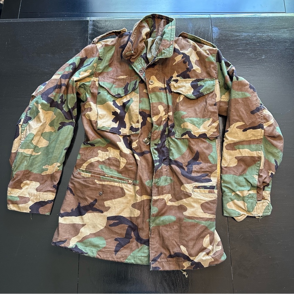 Authentic U.S Army Zip Up Coat Small Medium All Size Fits One Camouflage Oversiz